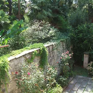Raineri Apartment