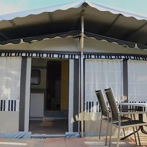  Camping Italia 90 Caravans